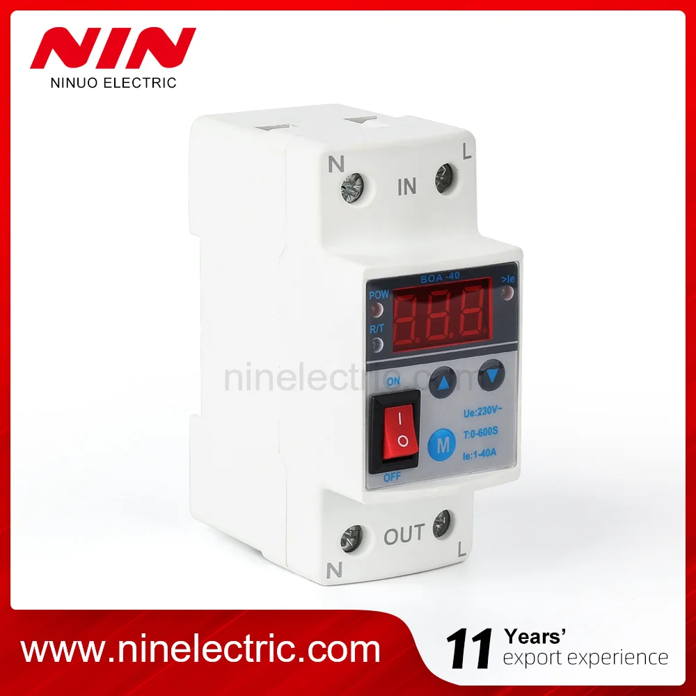 Energy Consumption Display Auto Reconnect Over and Under Voltage Protector Current Relay