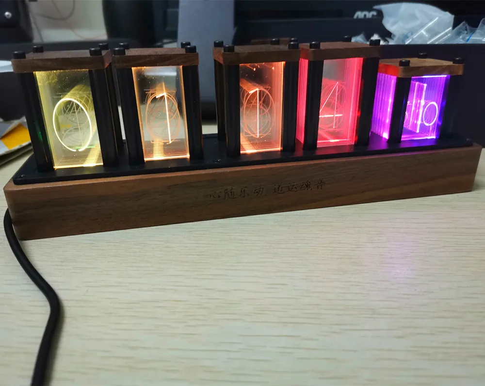 Отображение времени имитация псевдо светящейся трубки часы Nixie умные USB-часы с отображением календаря