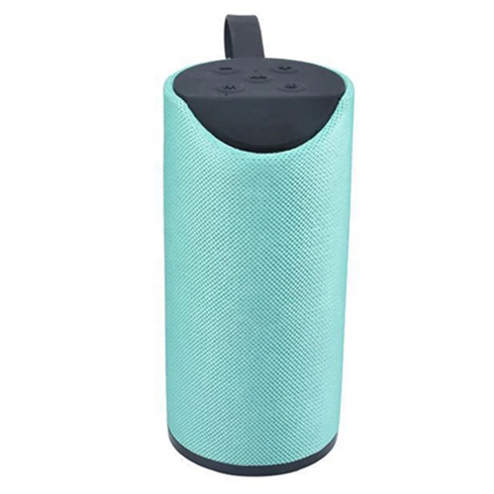 Small Portable Waterproof Bluetooths speaker with Microphone Wireless FM Radio Speaker