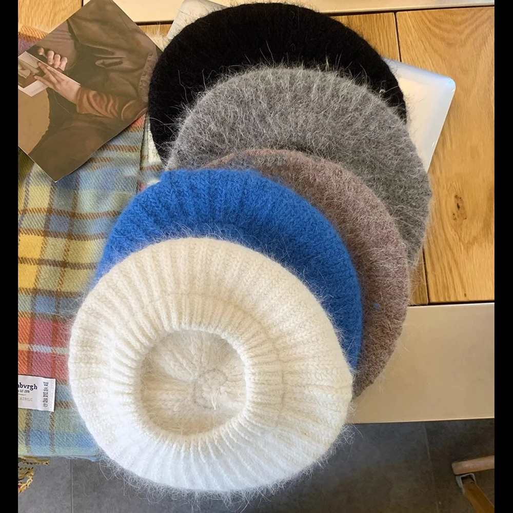 2025 New Arrival Autumn And winter Wool Beret Retro Art Painter Hat Windproof Warm Simple Vintage Beret Hat For Women