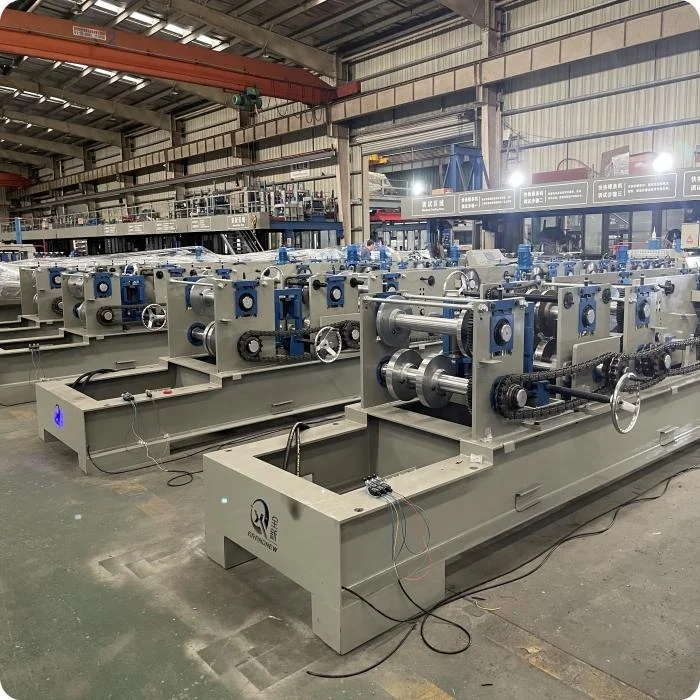 Galvanized Purlin 75/100/120/150/200/300 Auto C Shape Purlin Making Machinery