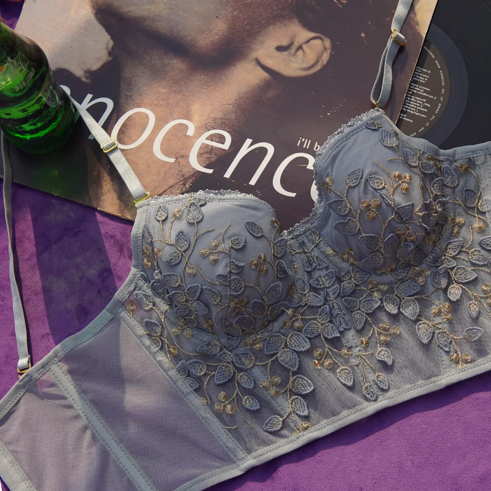 Embroidery Lace Steel Rubber Bone French Little Lady Sexy Cute Europe and America