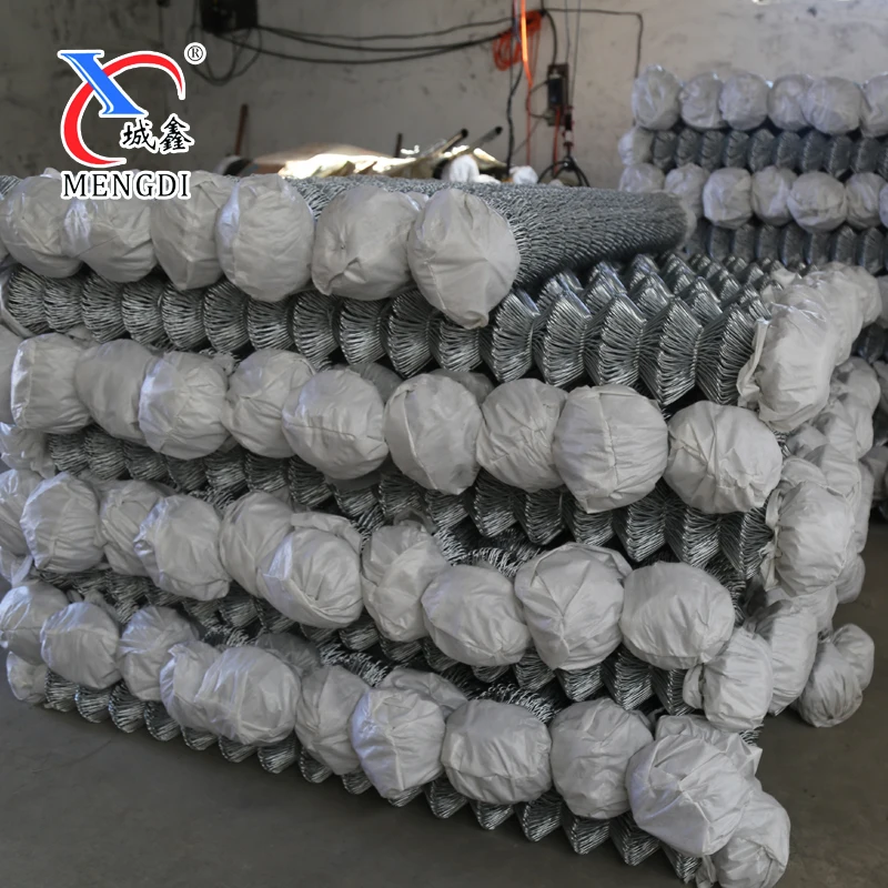 high quality 100ft 8ft 8 foot 6 foot Galvanized Diamond Fence Cyclone Fence Manual Operated Chain Link Wire Mesh Fence