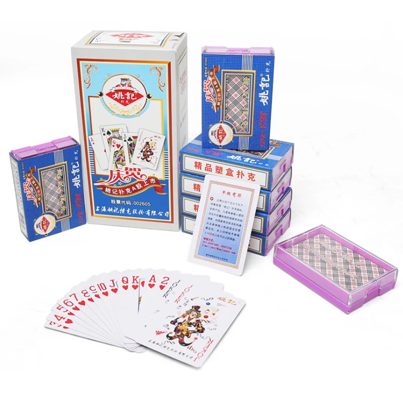 Custom Logo 300gsm Paper Poker Card Printed Advertising Souvenir Playing Cards with Glossy Plastic Surface for Games