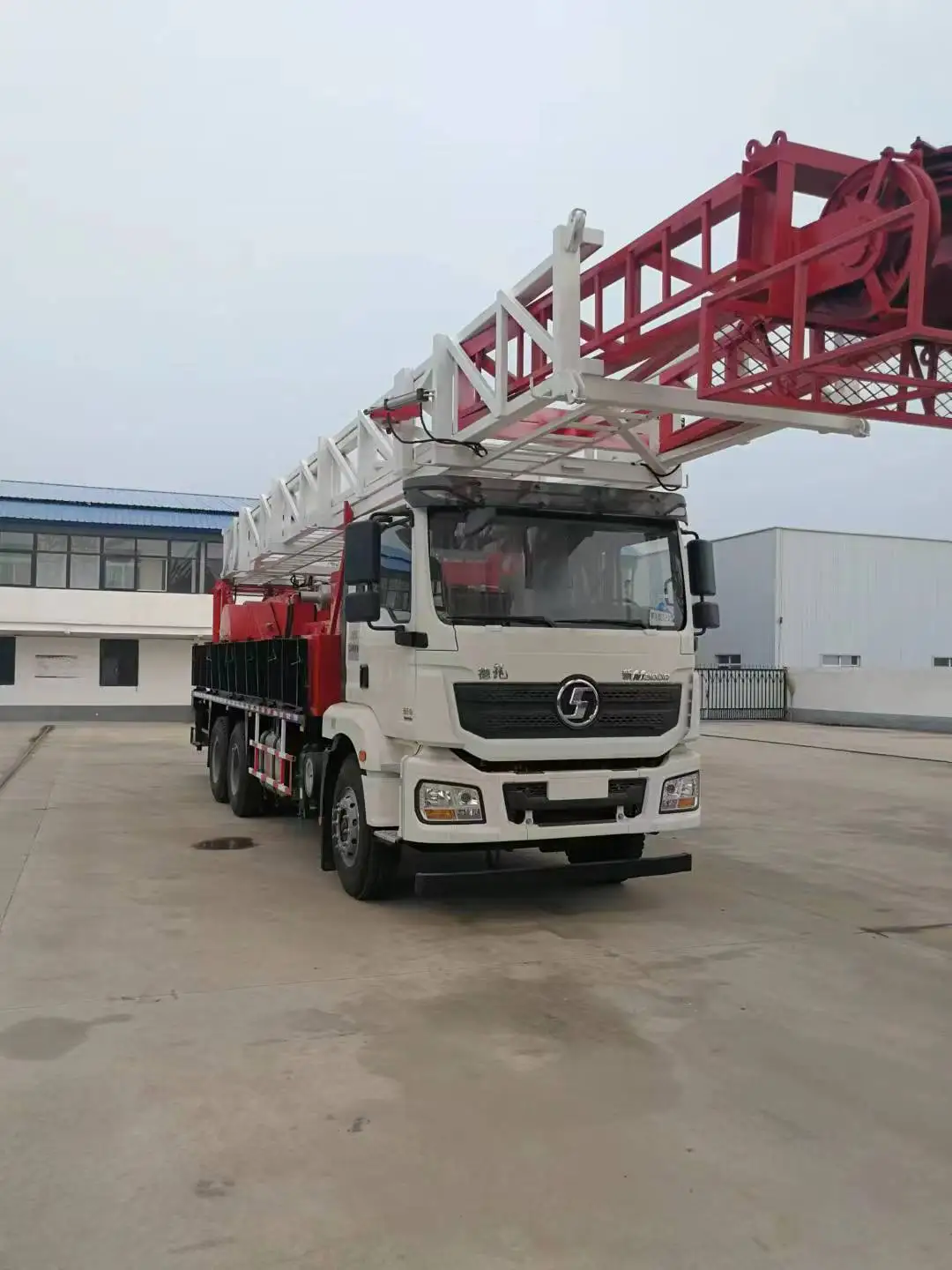 well-workover rig truck 750hp oil rig drilling machine oil drilling rig