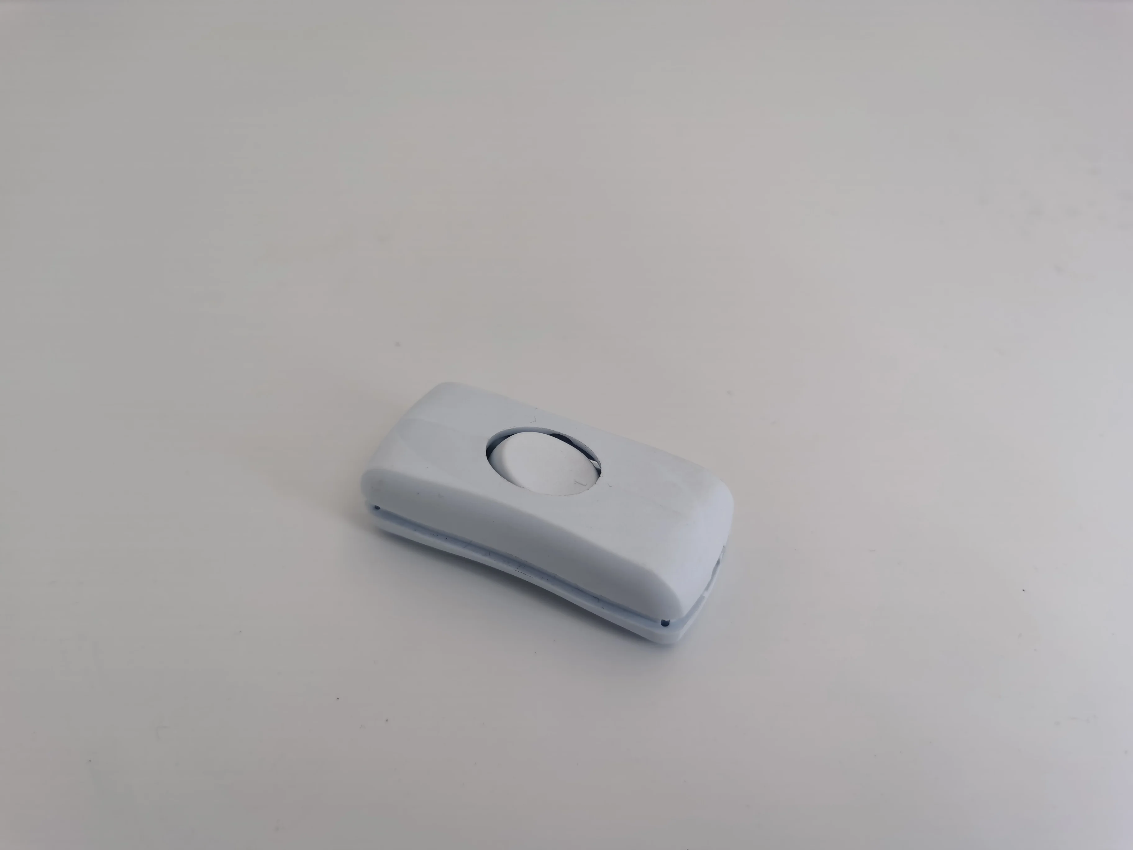 Source Manufacturers lighting accessories, wire and cable online switches, CE, VDE, CQC certificates 6A 250V power switch