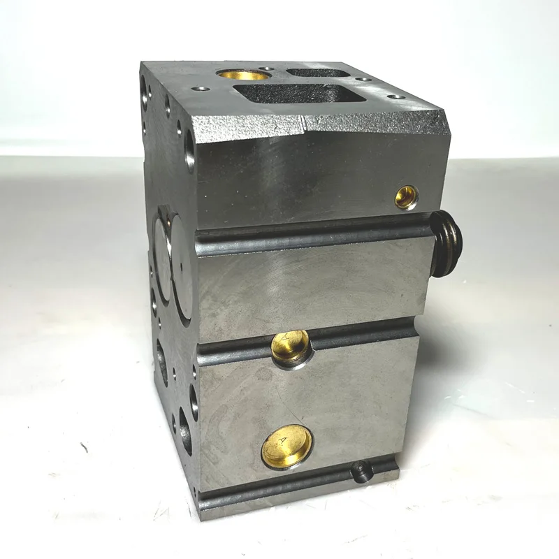 Mining Heavy Duty Truck HOWO SINOTRUCK Weichai WD615 Engine Cylinder Head Complete AZ1034040030 AZ1034040018