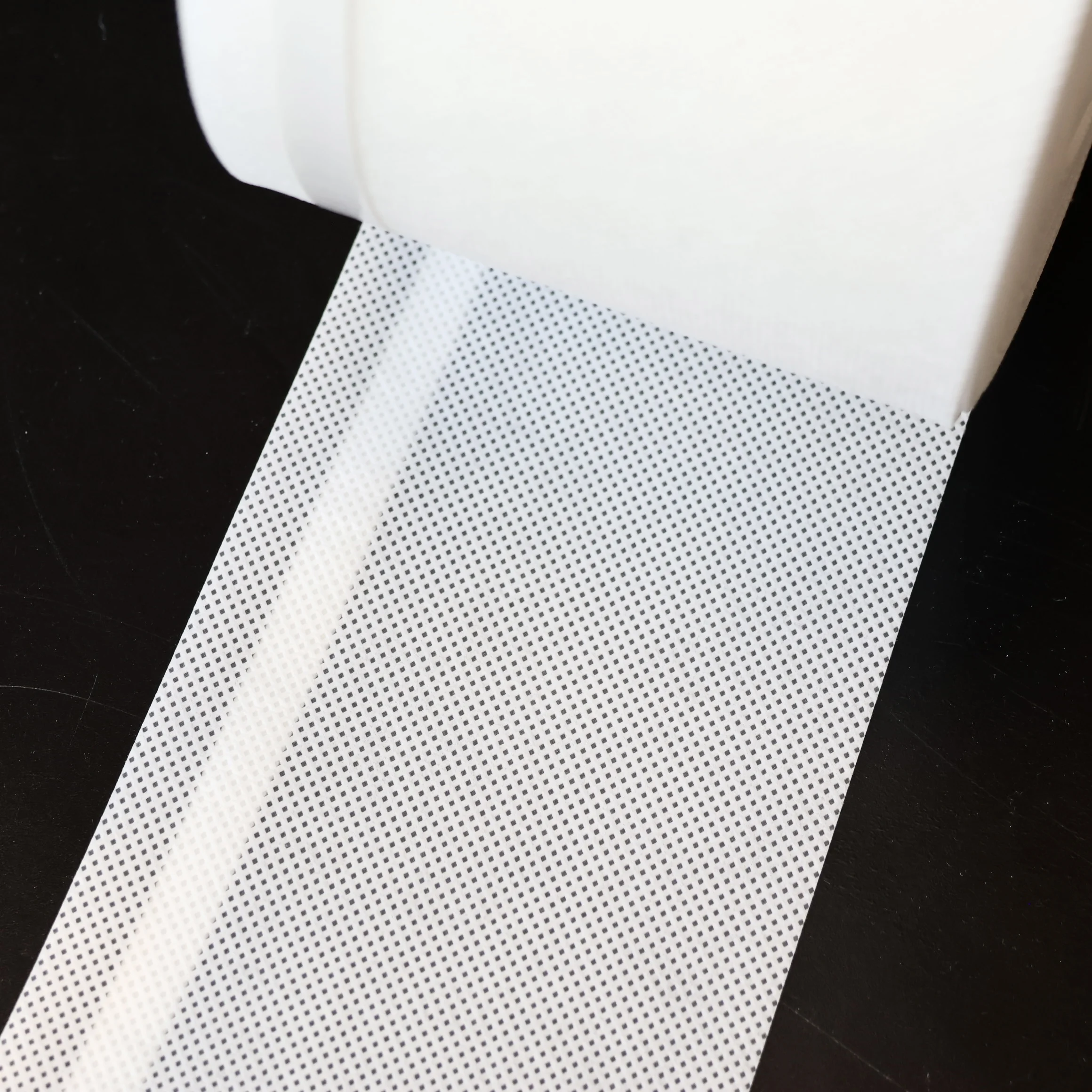 Factory customized stiff Non-Woven Curtain Tape Buckram interlining for drapery accessories