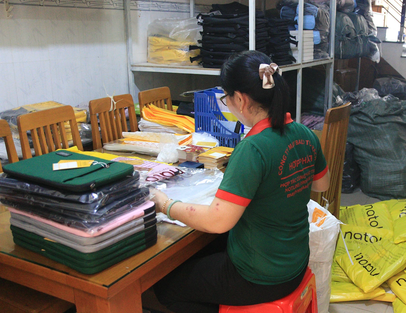 Best Selling Viet Nam Food insulated 600D burlap fabric 20x20x15 Size High Quality New Product Milano Cooler Bag