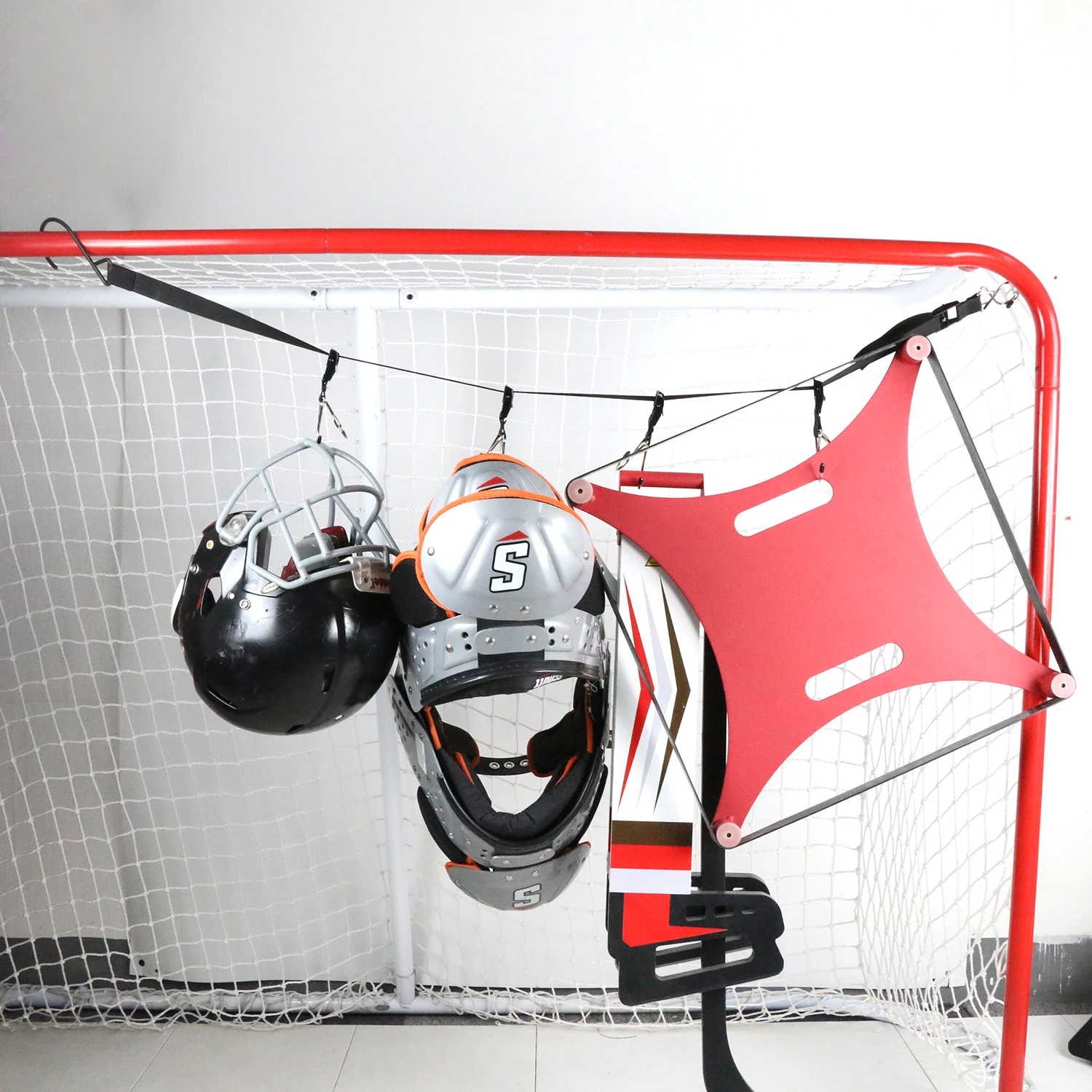 Multi-Purpose Sports Gear Hooks Metal Outdoor Hanger for Hockey Helmets Football Spikes