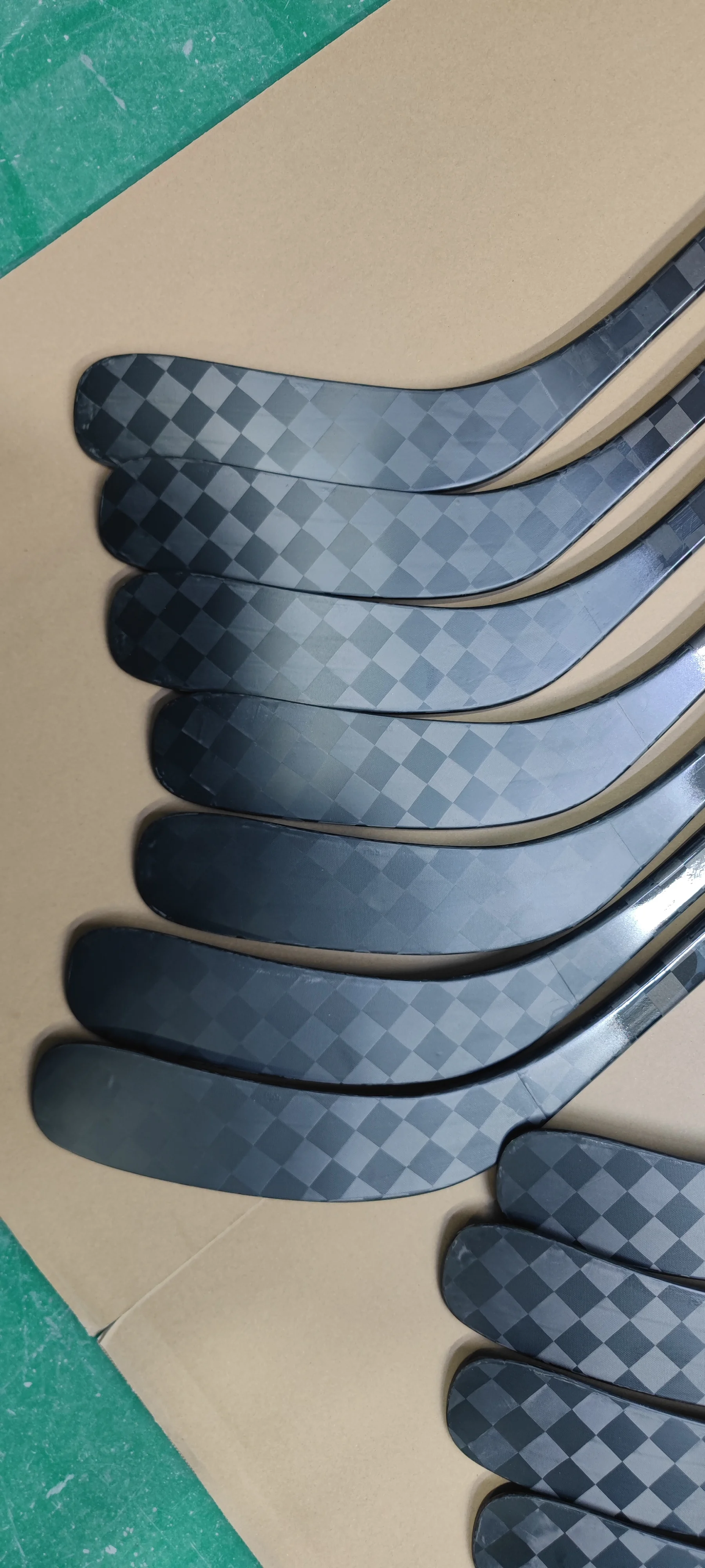 Youth Ice Hockey Sticks Light Carbon Fiber Ice Hockey Stick Senior Composite Hockey Stick