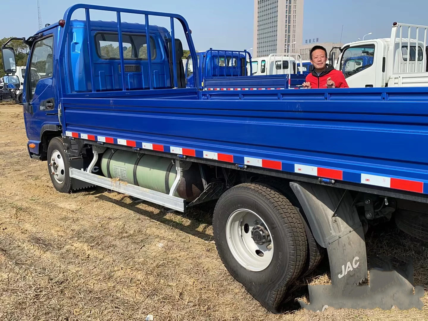 Hot Sale JAC J5 Diesel 4*2 Cargo Truck