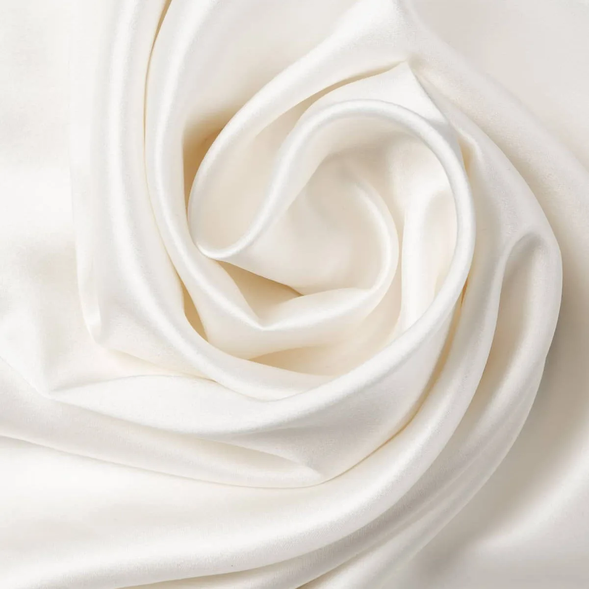 in stock nice touching 100% silk fabric nature satin silk for pajamas and pillowcase