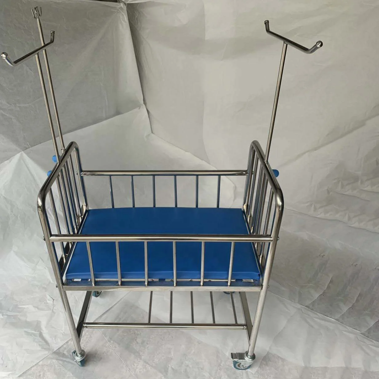 New Born Baby bedding sets Crib SS Stainless Steel Baby Bed with mosquito net