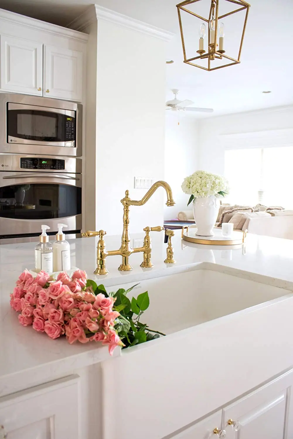 Faucet Gold for Kitchen Vintage Brass Modern Contemporary Kitchen 3 Way Tap Brushed Gold Water Filter System for Kitchen 5 Years