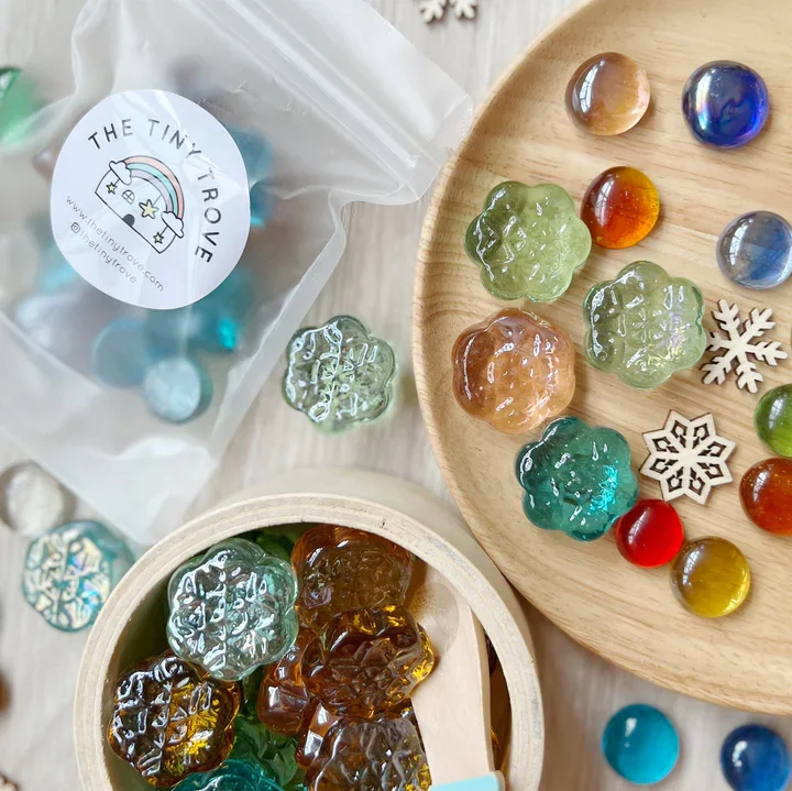 500G of  A Set Leaf Glass Pebbles Loose Parts small world play open-end sensory toys for garden themed play dough fun