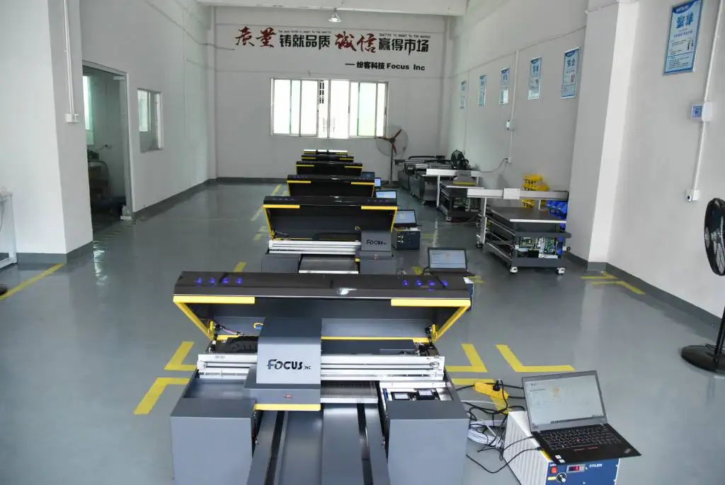Direct to automatic a3 uv flatbed digital uv inkjet label full color uv printer with varnish