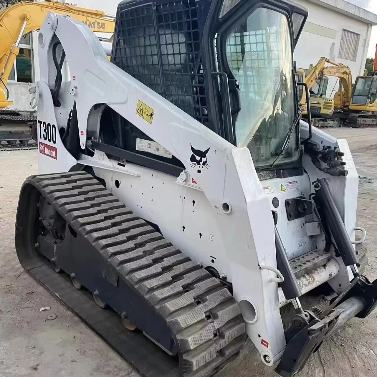 high quality Small Bobcat T300 Used Skid Steer Track Loader good condition construction machinery equipment