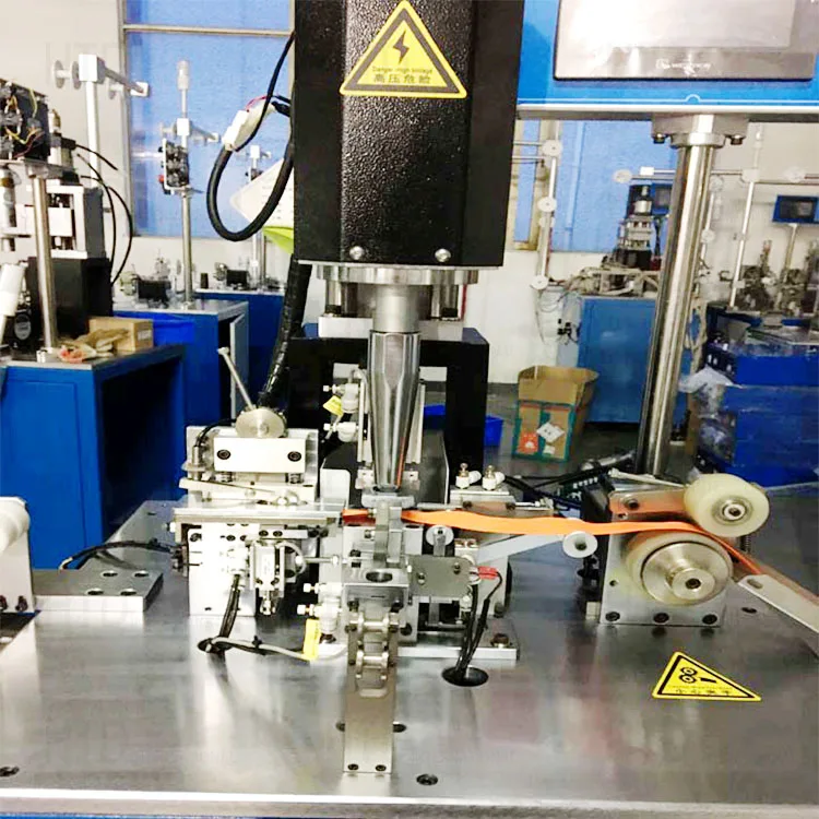 Нейлоновая молния монофиламентная пленка Нижняя Стопорная машина