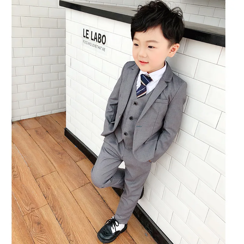 2019 autumn hot selling boy small flower brooch suit suit children show dress suit three-piece