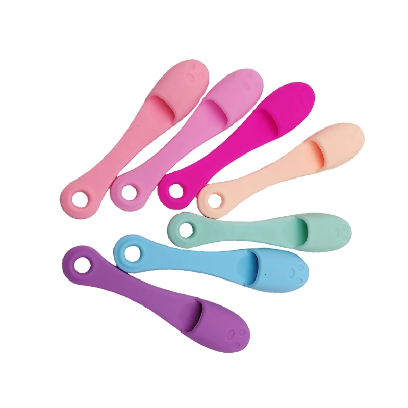 Factory Supply Soft Food Grade Silicone Facial Cleaning Brush Non Toxic Silicone Finger Nose Wash Brush