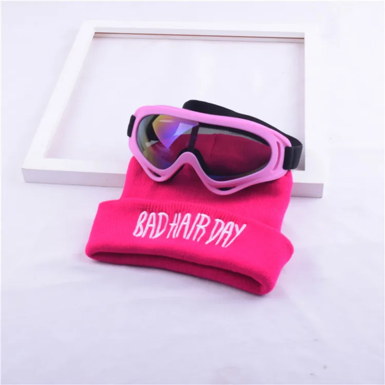 Wholesale INS Embroidery Beanie Sunglasses Set Knitted Winter Hats Fashion Beanies for Women Men