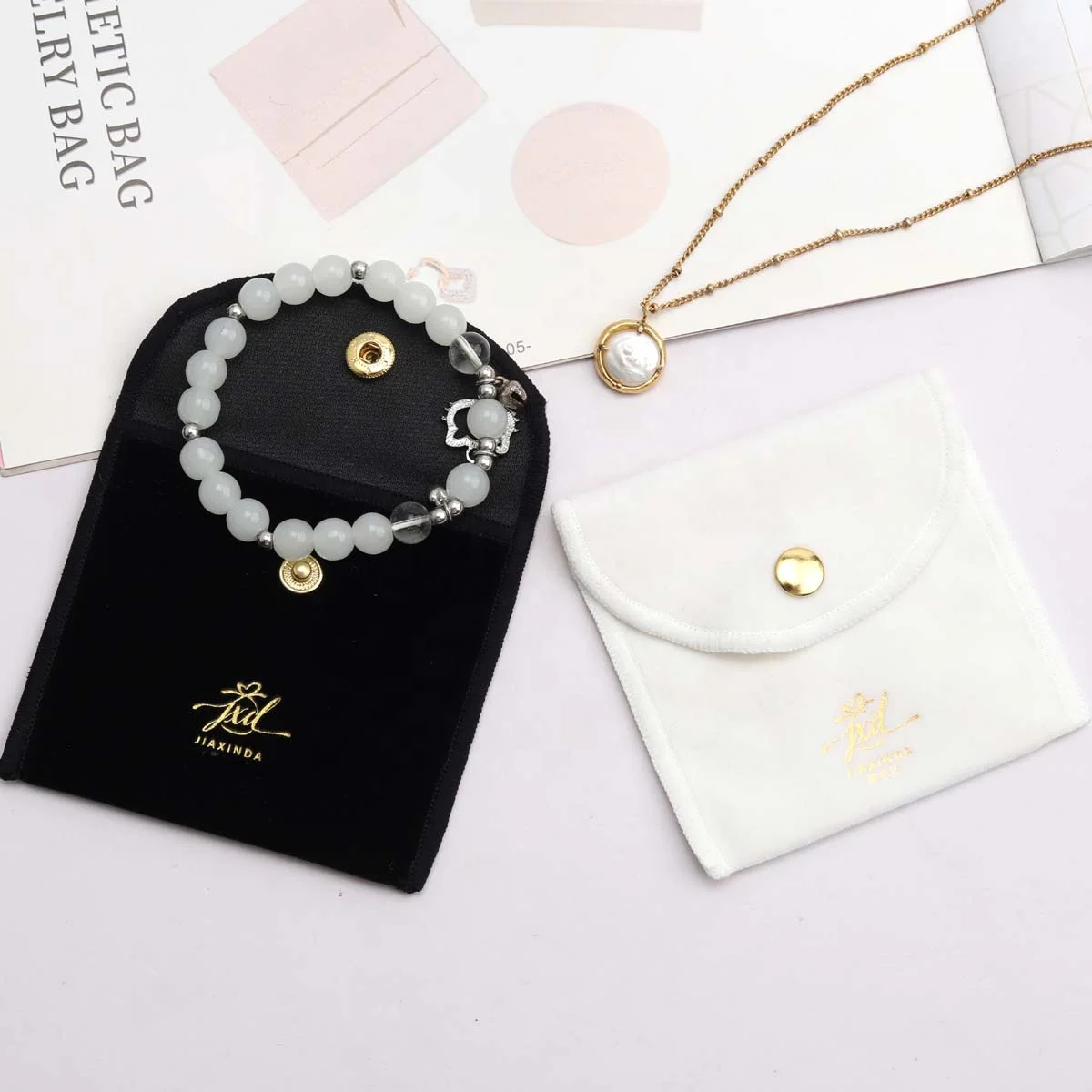 Custom Logo Short Velvet Envelope Jewelry Bag With Snap Button Custom Logo Printed Bracelet Necklace Earring Jewelry Pouch