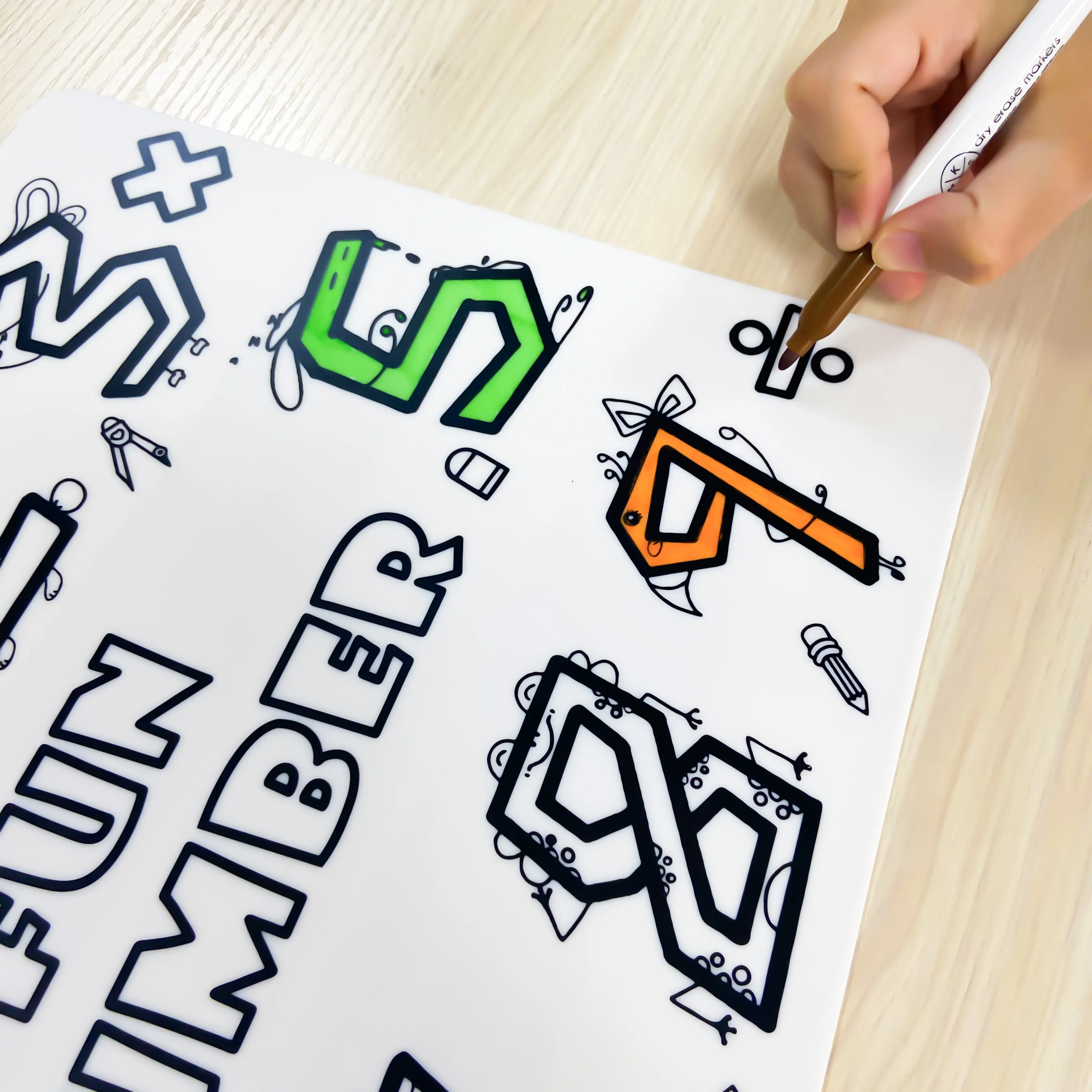 2023 New Design Cute Animal Silicone Drawing Mat Customized Logo Rectangle Sustainable Silicone Mat with Custom Printing 130g