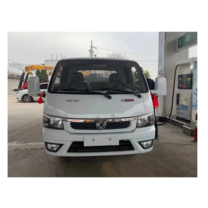 Dongfeng 3000L Small Water Truck  Mini Water Truck Capacity With 3m3 Water Tanker