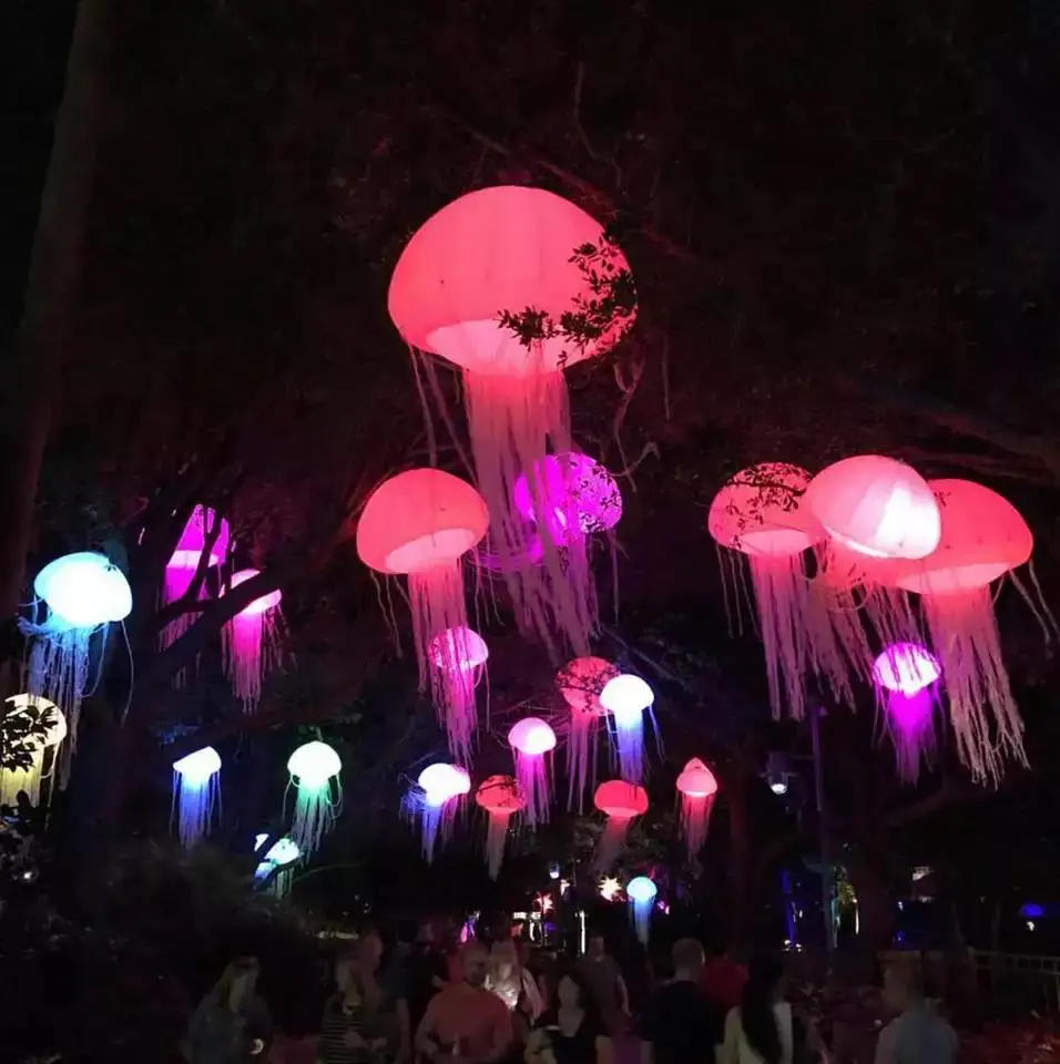 Beautiful hanging Jellyfish Lamp Ocean Theme Decoration Inflatable Fish for Party Event Display