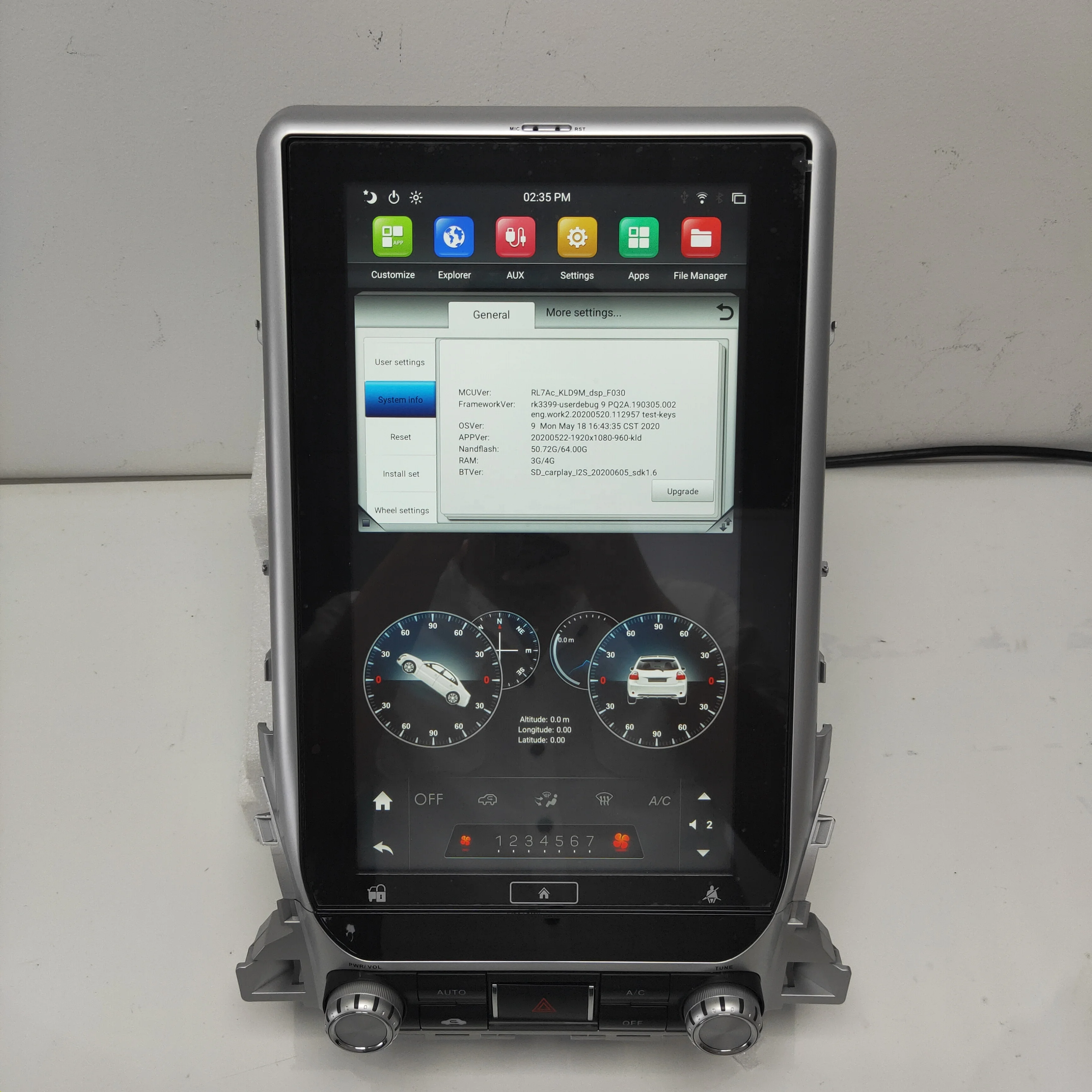 Newnavi video touch screen car stereo gps navigation Tesla style PX6 android 9.0 car radio For TOYOTA Land Cruiser LC200 2018