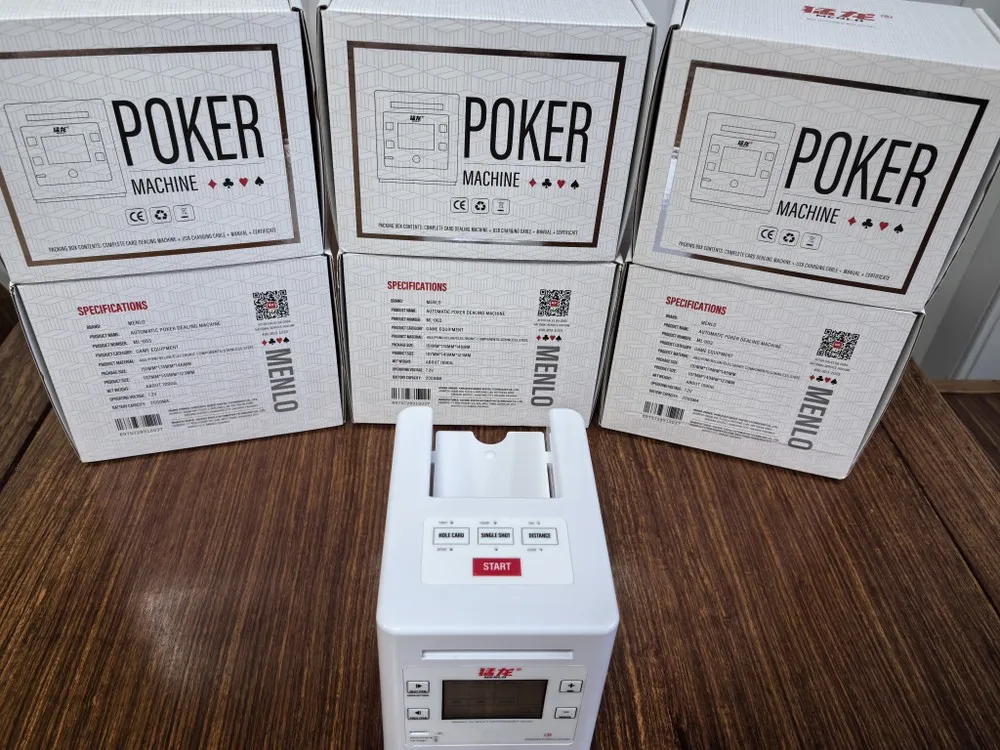 Latest Generation Automatic Poker Shuffling & Distribution Machine Custom Logo Third Generation Poker Dealing Machine