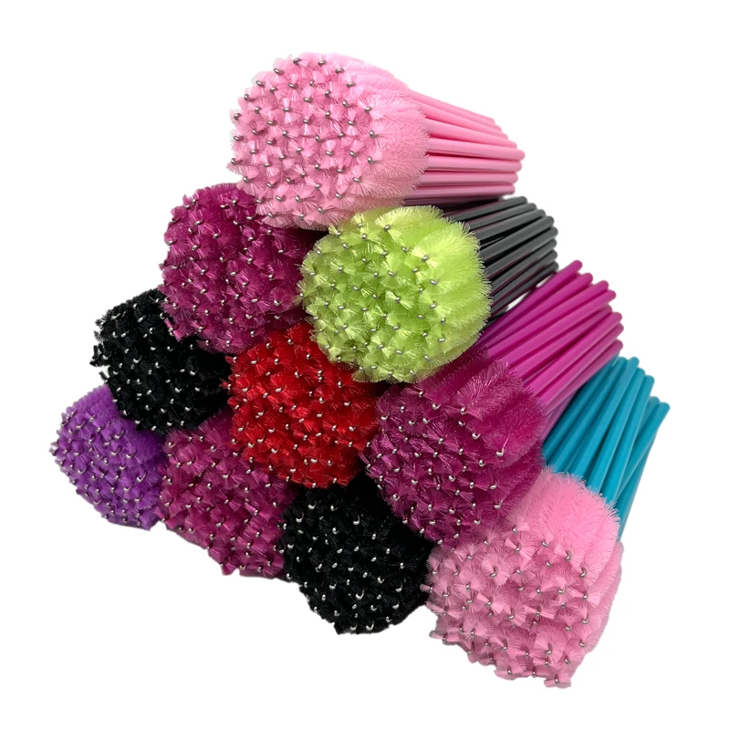 Косметическая розовая мини-палочка