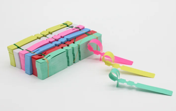 20*2CM Plastic Plant Tree Tags Labels Wrap Around Hanging Garden Markers