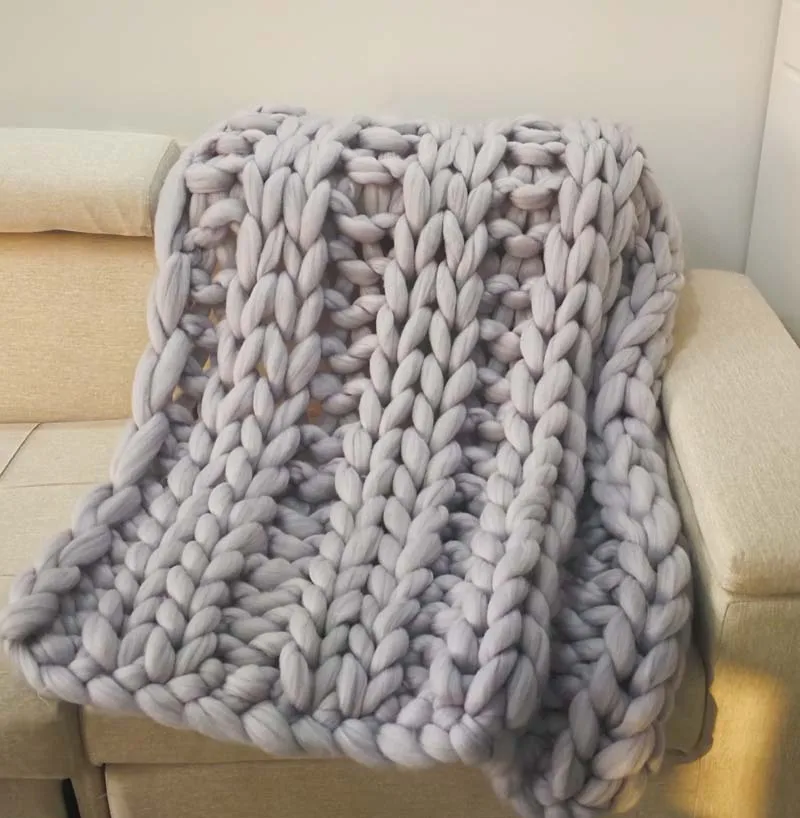 Giant knitting acrylic polyester yarn chunky throw blankets