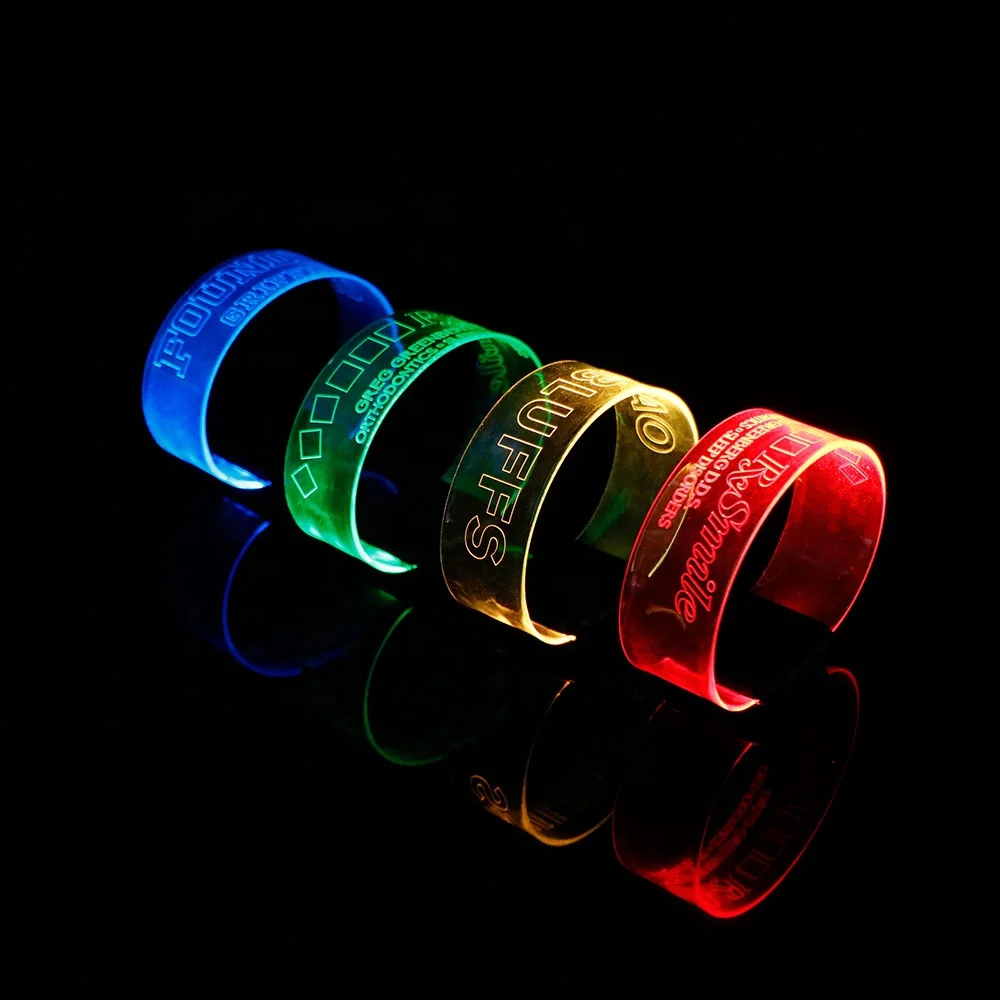 Ismart Night Club Glow Flashing Bracelets Neon Party Light Up Rave Concert Bracelets