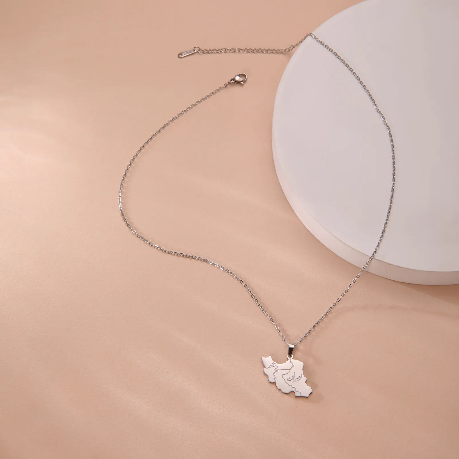 Iran Map Pendant Necklaces For Women Men Stainless Steel Gold Color Iranian Charm Chain Choker Jewelry Patriotic Gifts