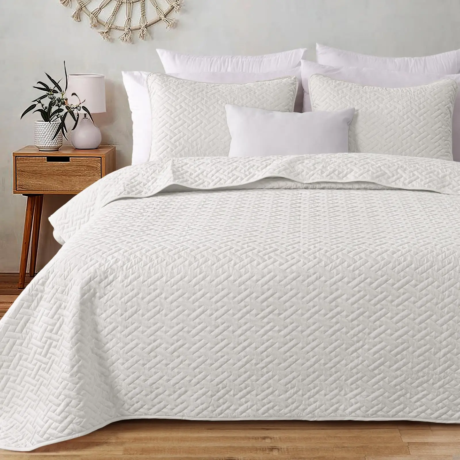 High Quality Modern Style Bed Skirt Set Bed Skirts Polyester Bedspread Printed Bed Sheet