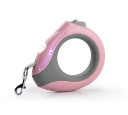 Manufacturer Wholesale New style retractable dog leash stkretch and sh flashlight USB rechargeable pet tractor