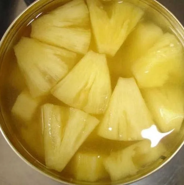 
567g hot sale canned fruit pineapple chunk in China with factory price 
