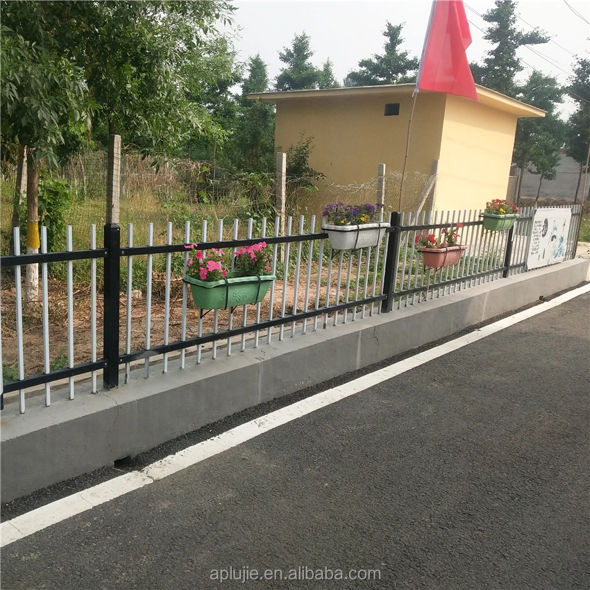 Metal inner pipe, PVC outer layer, assembled, installed private courtyard guardrail