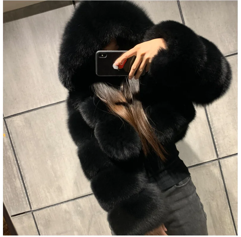 2022 New High Streetwear Winter Coat For Women Short Hooded  Fur Coat Cropped Bubble Coats