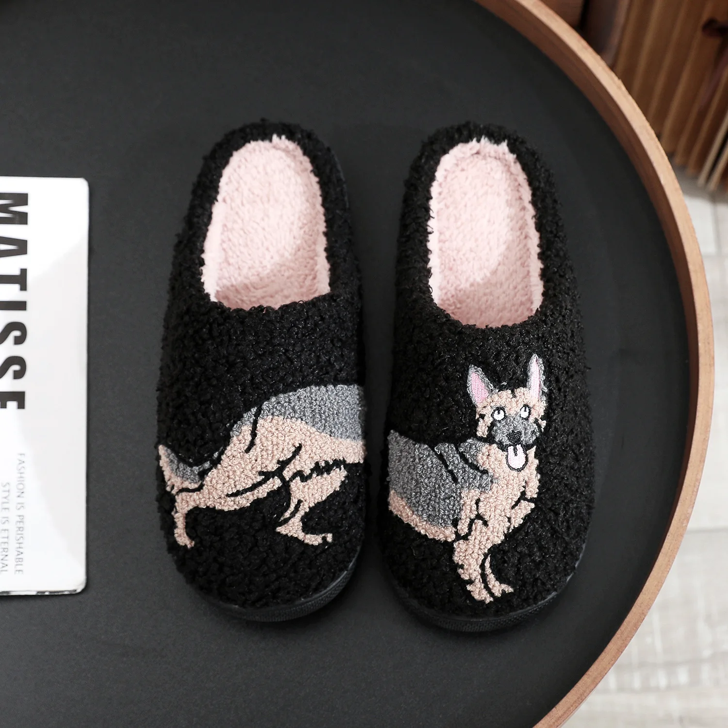 Custom cute winter warm fuzzy plush fuzzy house dachshund dog cat animal plush slippers for women