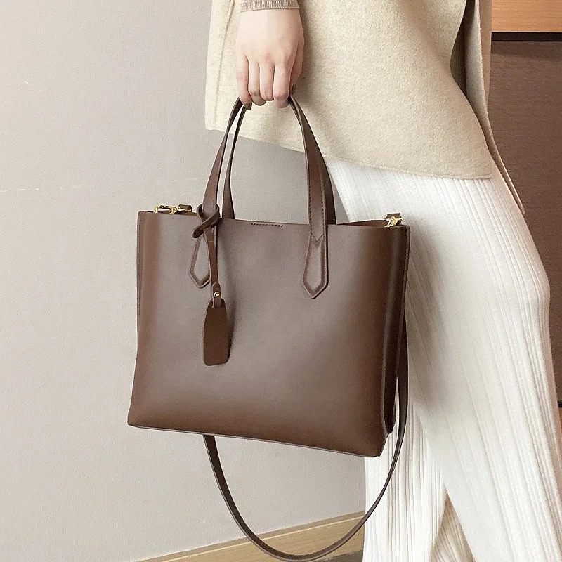 ladies vintage classic fashion top quality genuine leather handbag British style hard real leather tote bag purse for women