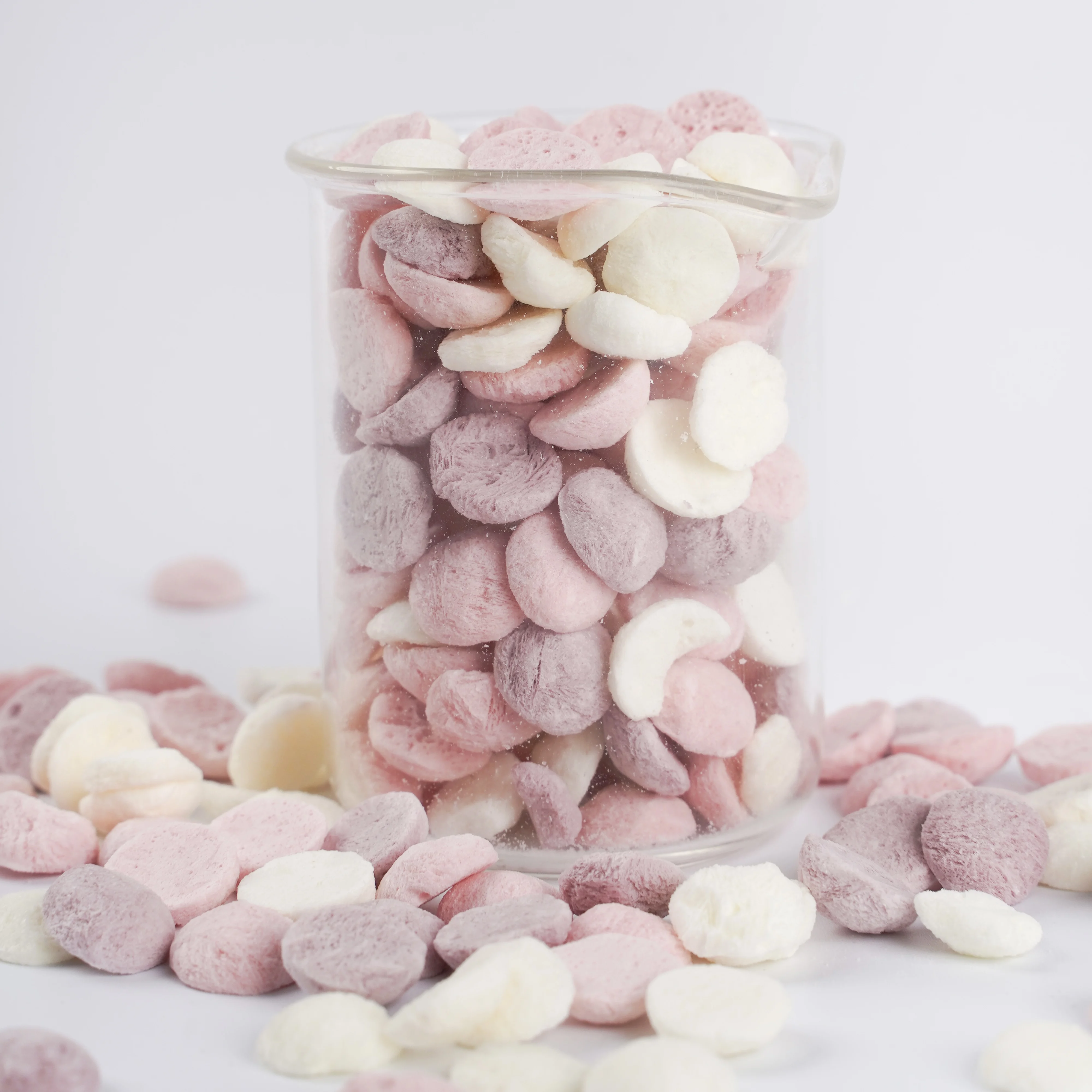 Popular Low MOQ Healthy Food OEM ODM quality nutritious infant snack Probiotics freeze dried fruit yogurt candy melts (1600342426055)