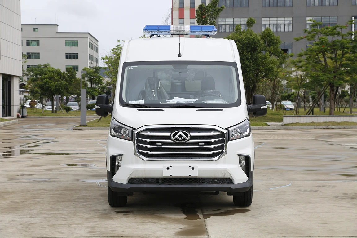 2024 Advanced Maxus EV90 Electric Ambulance Car High quality Monitoring Medical Ambulance Vehicle Ambulance for sale