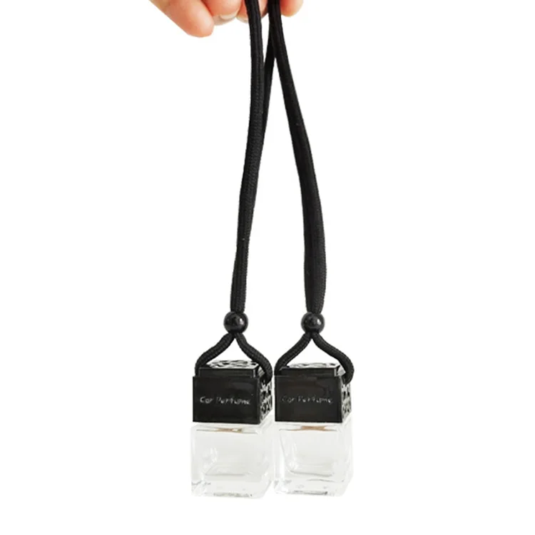 Hot Sale 8ml Mini Square Car Hanging Diffuser Fragrance Perfume Oil Empty Glass Bottles with Black Gold Sliver Cap