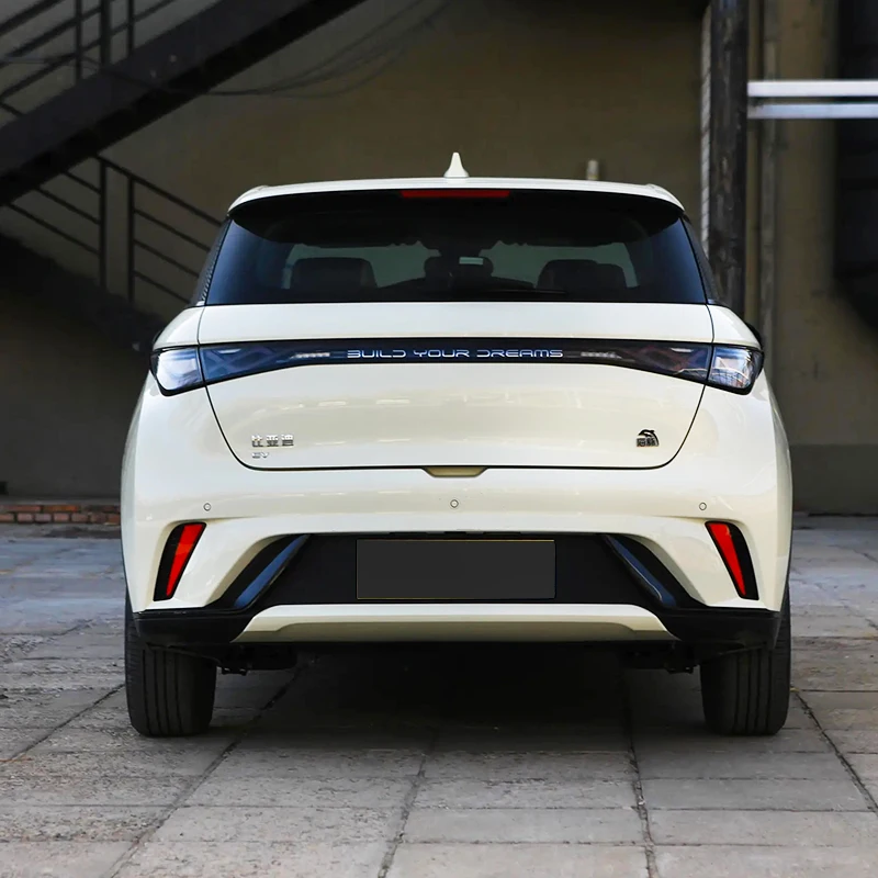 2024 BYD Dolphin BYD Yuan Knight Edition Left Hand Drive Electric Comfort SUV New Energy Vehicles Most Sold at an Price