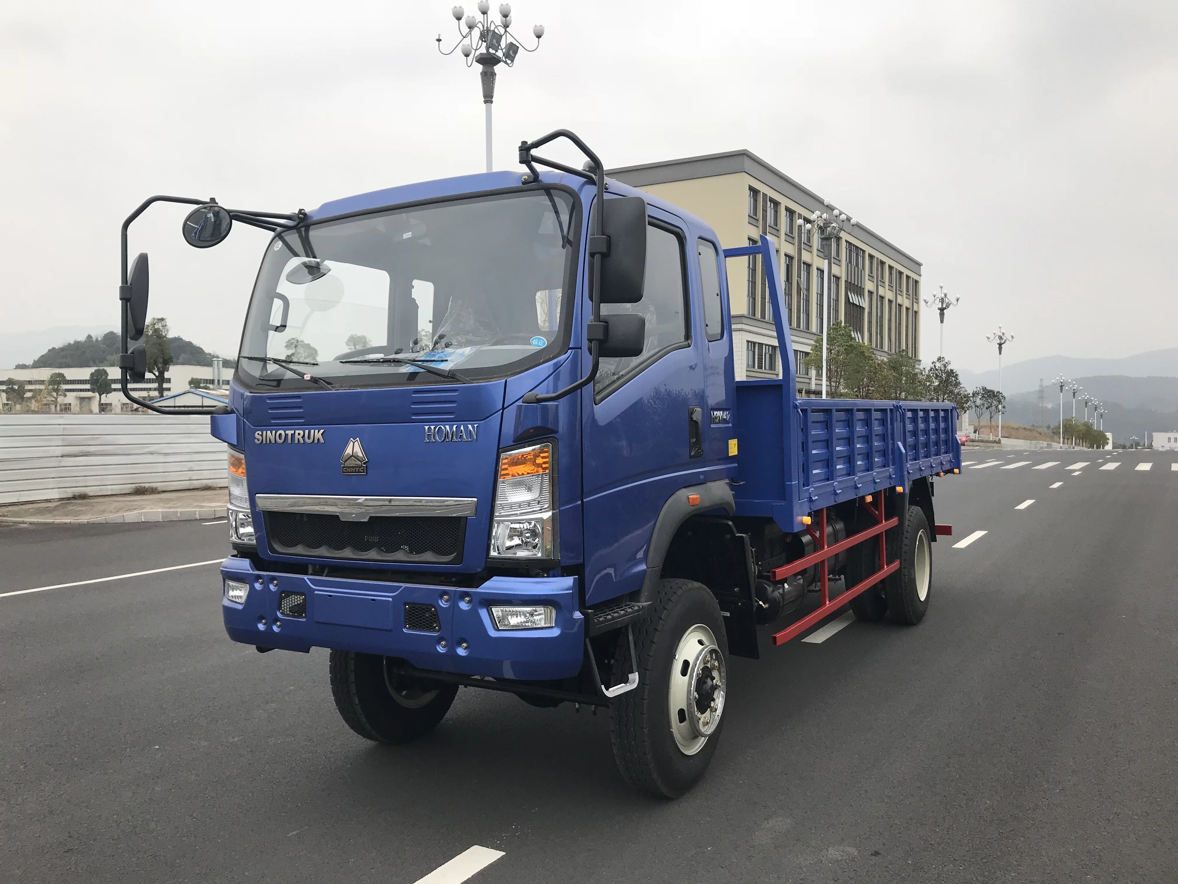 
5ton 8ton capacity 4x2 new sinotruk prices light dump trucks 