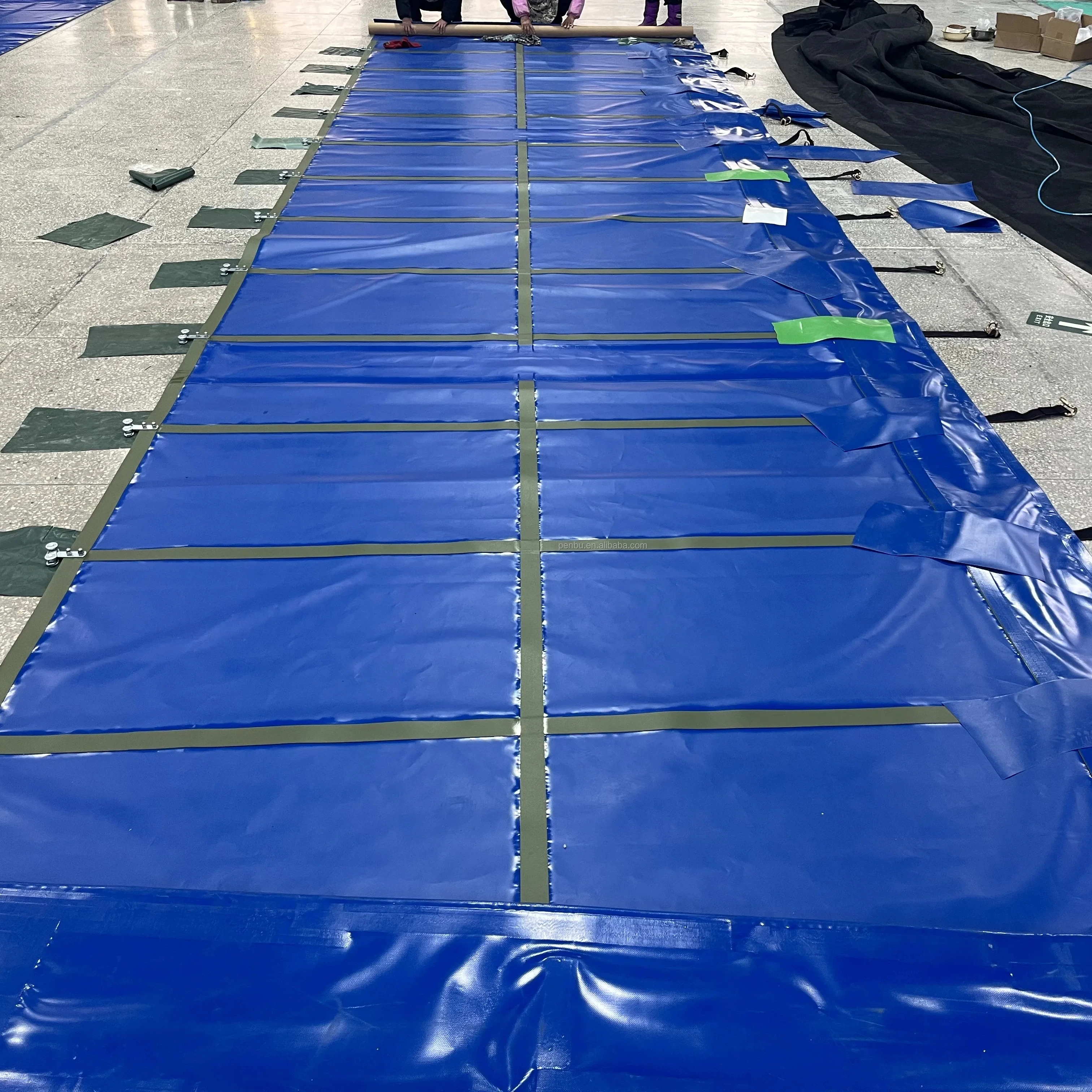 Xieqiao Durable PVC Tarpaulin for Truck Side Curtain - Waterproof and Flexible-9550*2630